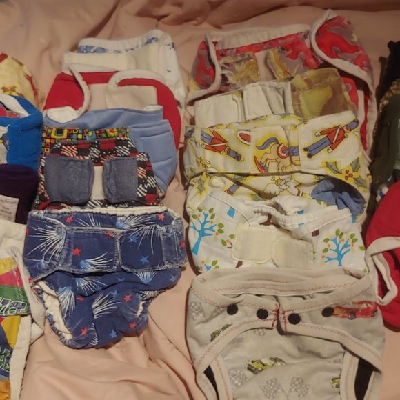 Lot of Cloth Diapers with inserts. - Picture 8 of 9